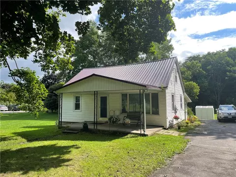 215 Carter Rd, Geneva, NY 14456