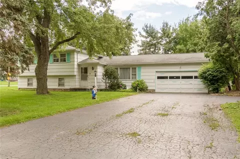 1169 Hatch Rd, Webster, NY 14580