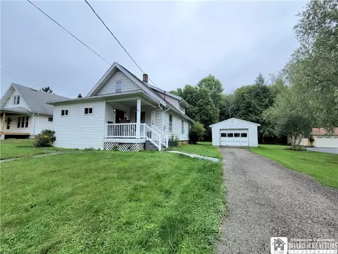 44 Harris Ave, Jamestown, NY 14701