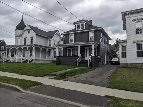 63 Center St, Oneonta, NY 13820