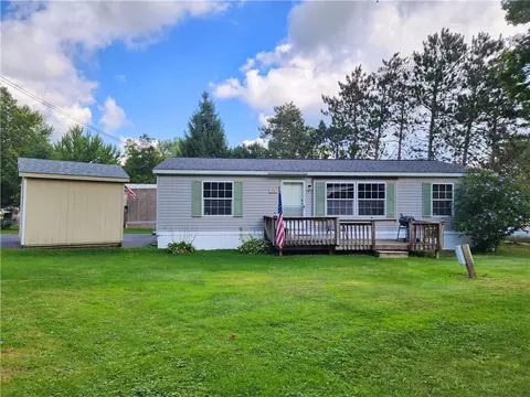 56 Cheryl Dr, Canadice, NY 14471