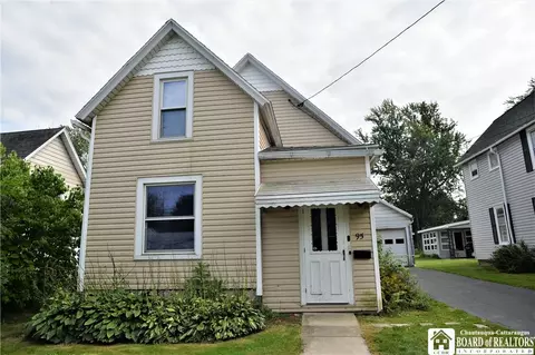 95 E Green St, Dunkirk, NY 14048