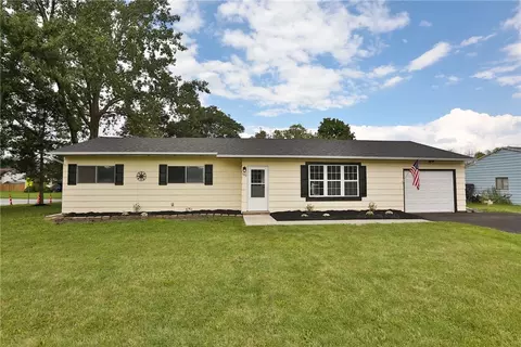 100 Lippman Rd, Henrietta, NY 14467