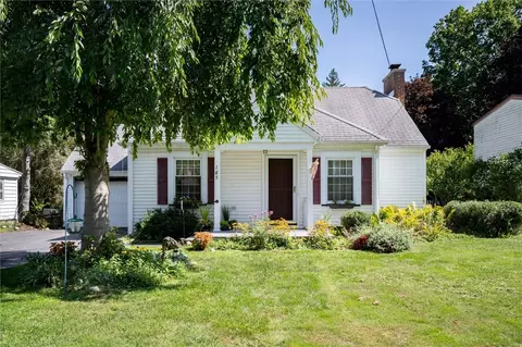 165 Rowley Dr, Gates, NY 14624