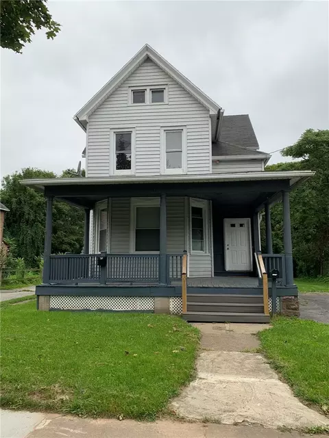 24 Evergreen St, Rochester, NY 14605