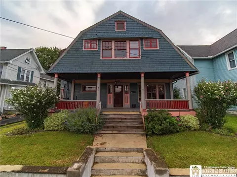 115 Maple St, Jamestown, NY 14701