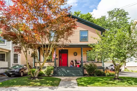 118 Hubbell St, Canandaigua, NY 14424