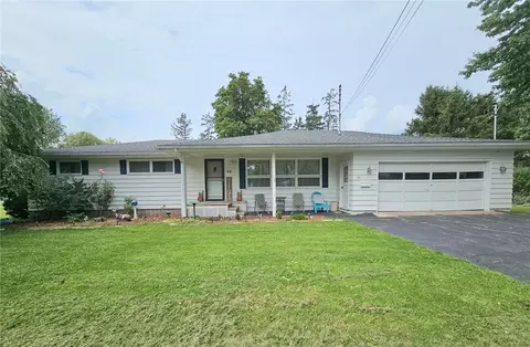 46 Sackett St, Seneca Falls, NY 13148