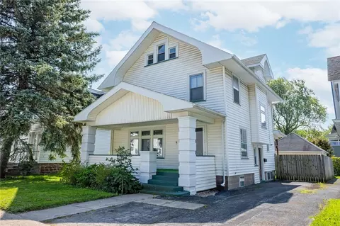 59 East Ave, Parma, NY 14468