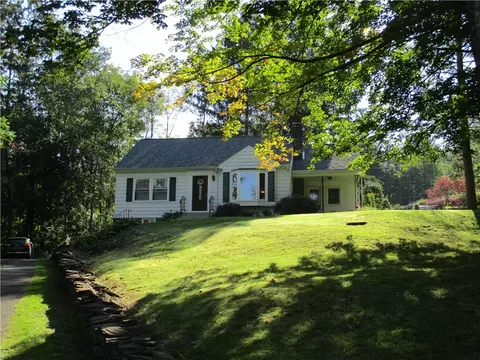 125 Hoag Rd, Norwich, NY 13815