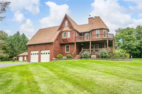275 Wilkinson Rd, Macedon, NY 14502