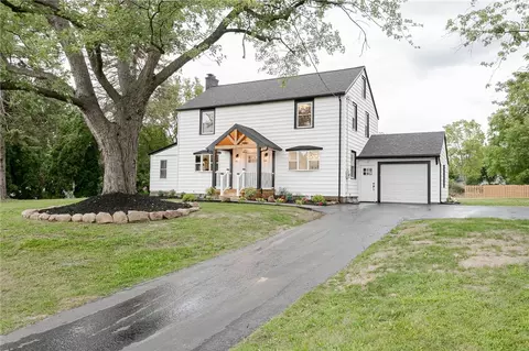 2684 Atlantic Ave, Rochester, NY 14625