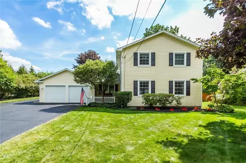 265 Buffalo St, Canandaigua, NY 14424