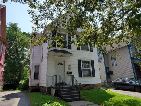 104 Boardman St, Rochester, NY 14607