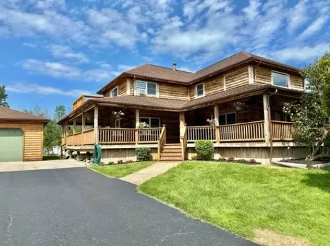 147 Leibeck Rd, Riga, NY 14428
