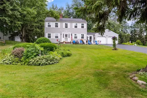 4254 Lake Rd, Williamson, NY 14589