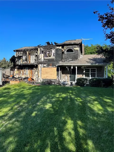 7576 Furnace Rd, Ontario, NY 14519