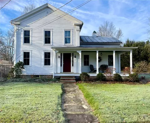 32 Spring St, Butternuts, NY 13776
