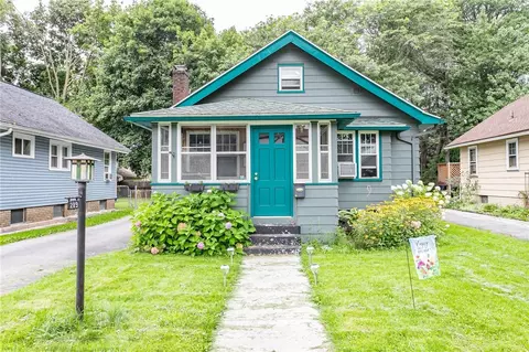 209 Elham Rd, Gates, NY 14624