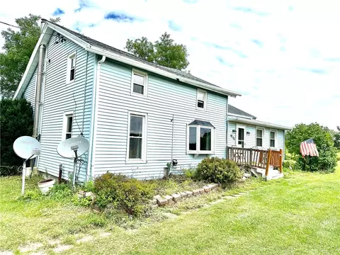 6235 Telephone Rd, Pavilion, NY 14525
