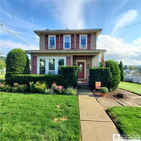 22 Edson St, Eldred, PA 16731