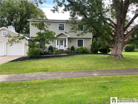 12 Devereux Dr, Allegany, NY 14706