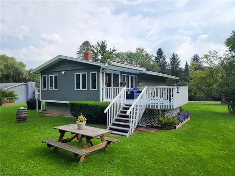 102 Longview Dr, Ithaca, NY 14850 photo 4