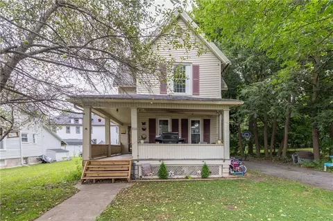708 S Main St, Arcadia, NY 14513