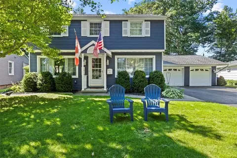 226 Shore Acres Dr, Greece, NY 14612