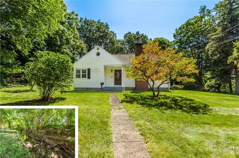 727 Denise Rd, Greece, NY 14616