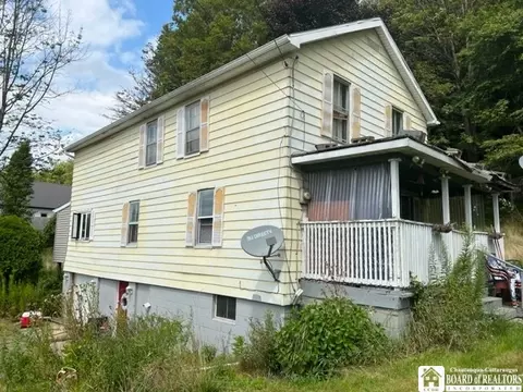 418 Main St, Carrollton, NY 14753