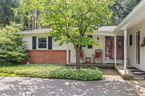 145 Holiday Lane Ln, Canandaigua, NY 14424