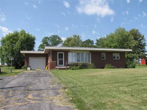 4430 State Route 414, Romulus, NY 14541