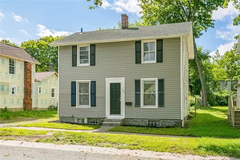 127 Stutson St, Rochester, NY 14612