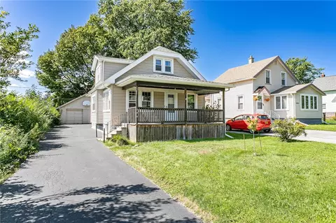 395 Crossfield Rd, Irondequoit, NY 14609
