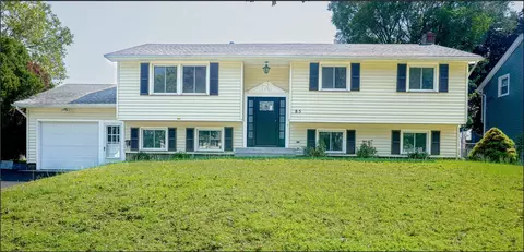 85 Pamda Dr, Irondequoit, NY 14617