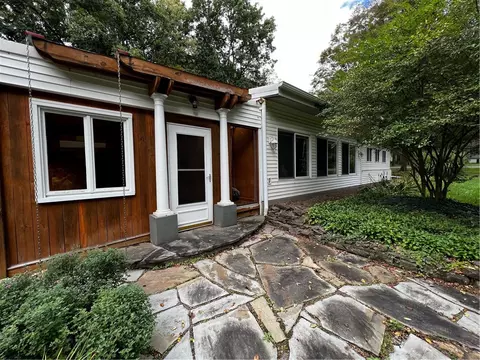 30 Besemer Rd, Caroline, NY 14850