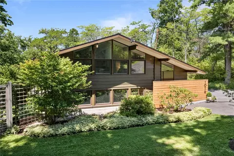 1016 Cayuga Heights Rd, Ithaca, NY 14850