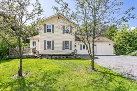 1173 State Route 96, Phelps, NY 14532