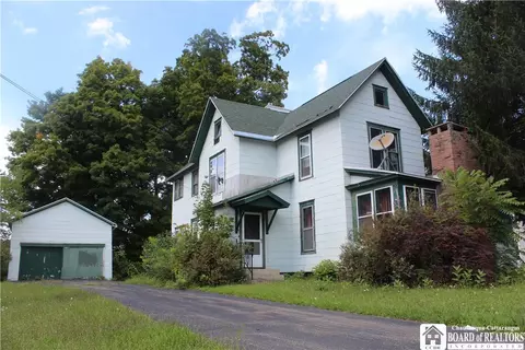 30 Maple Ave, Cassadaga, NY 14718