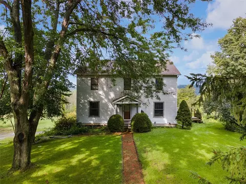 955 Coddington Rd, Ithaca, NY 14850