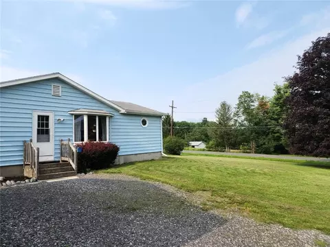 584 Trumbulls Corners Rd, Newfield, NY 14867