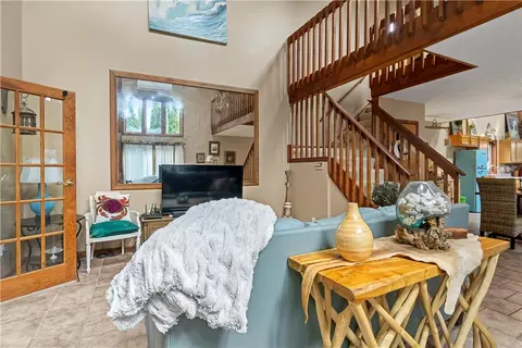804 Washington Ave, Irondequoit, NY 14617 photo 11