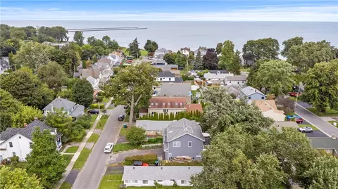 804 Washington Ave, Irondequoit, NY 14617 photo 32