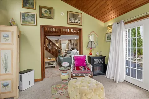 804 Washington Ave, Irondequoit, NY 14617 photo 18