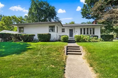 505 Mccall Rd, Greece, NY 14616