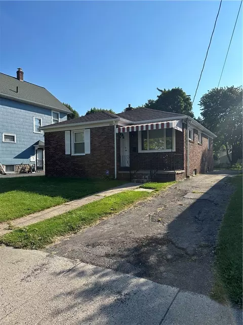 166 Fairgate St, Rochester, NY 14606