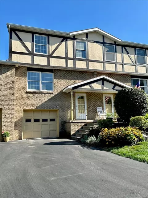 1147 Cunningham Dr, Victor, NY 14564