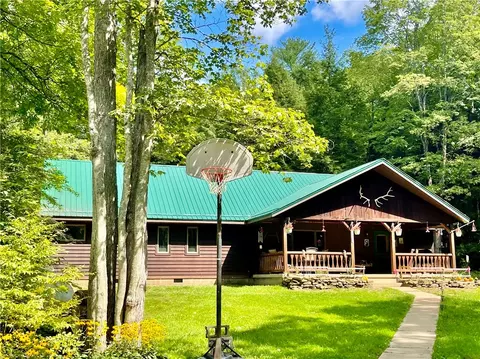 10 Quinn Rd, Corydon, PA 16701