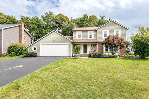 254 Pinebrook Dr, Greece, NY 14616